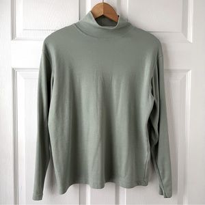 Outback Red Mock Neck Sweater // Size: Medium